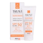 کرم ضد آفتاب و کنترل چربی (پوست مختلط تا چرب) (فاقد رنگ)