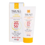 کرم ضد آفتاب رنگی و کنترل چربی بژ تیره (پوست مختلط تا چرب) (2024) - Image 4